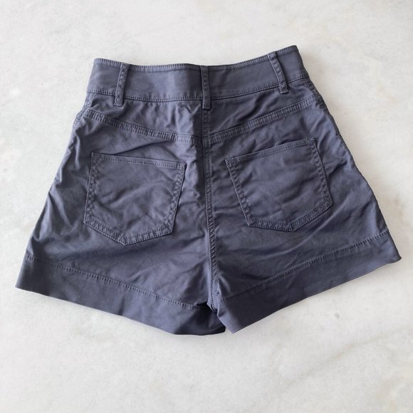 Aritzia Talula Hazel hi rise shorts high rise charcoal grey front & back pockets - Picture 2 of 11